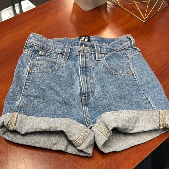 Bdg denim shorts size 26” // 051008 - Picture 1 of 2